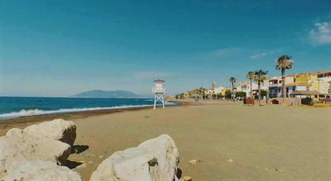 Ohana Beachfront Torre de Benagalbon 0*,  Spain
